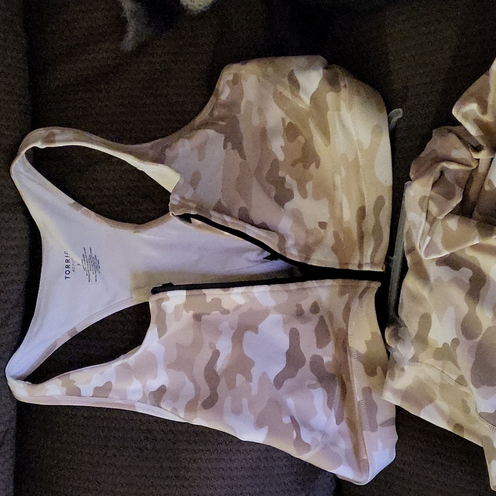 Torrid Activity Set - Picture 2 of 8